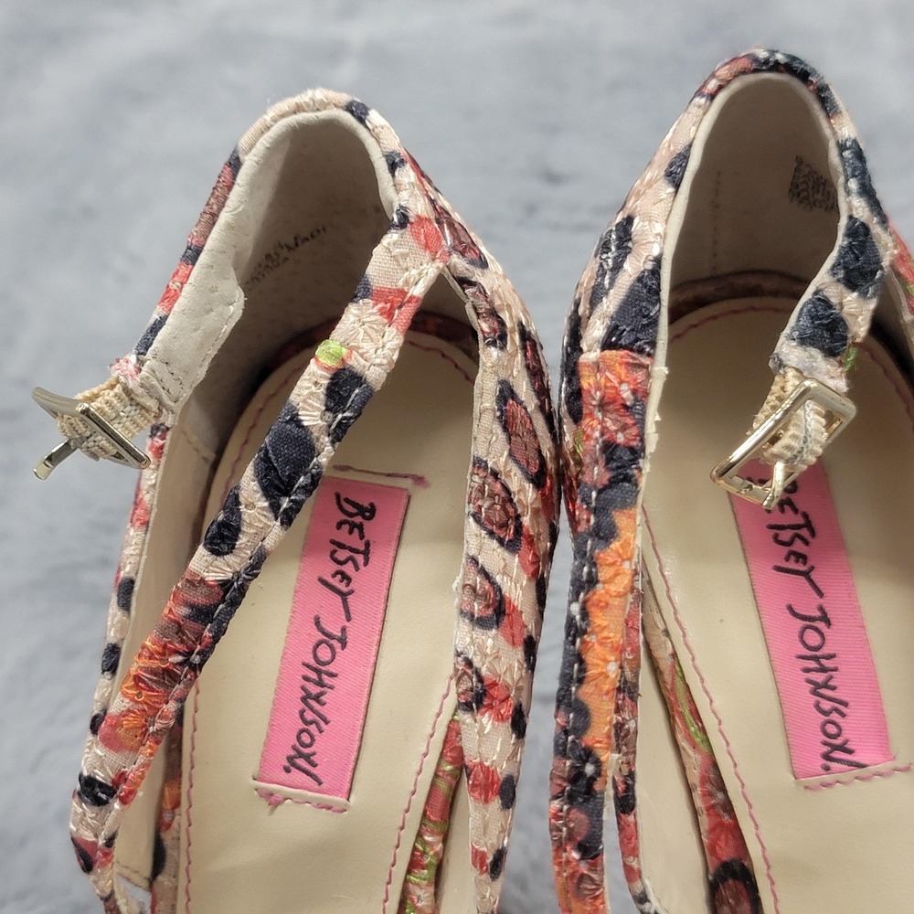 Betsey Johnson Heels Womens 7.5 Multicolor Bandit Platform Peep Toe Stiletto - Picture 4 of 14